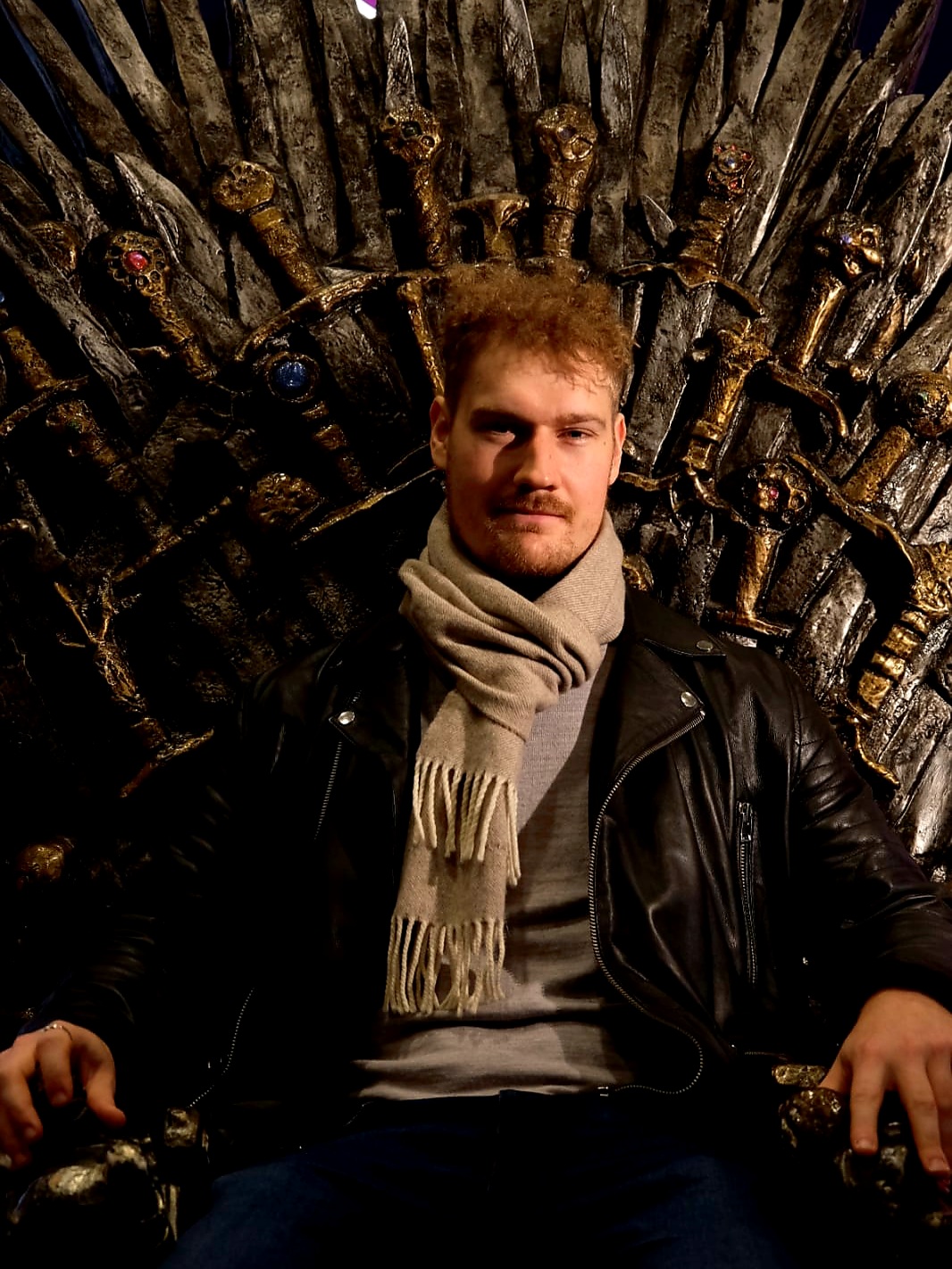 Riku Kajasilta as king