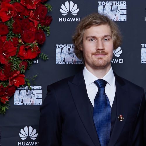 Riku Kajasilta in suit